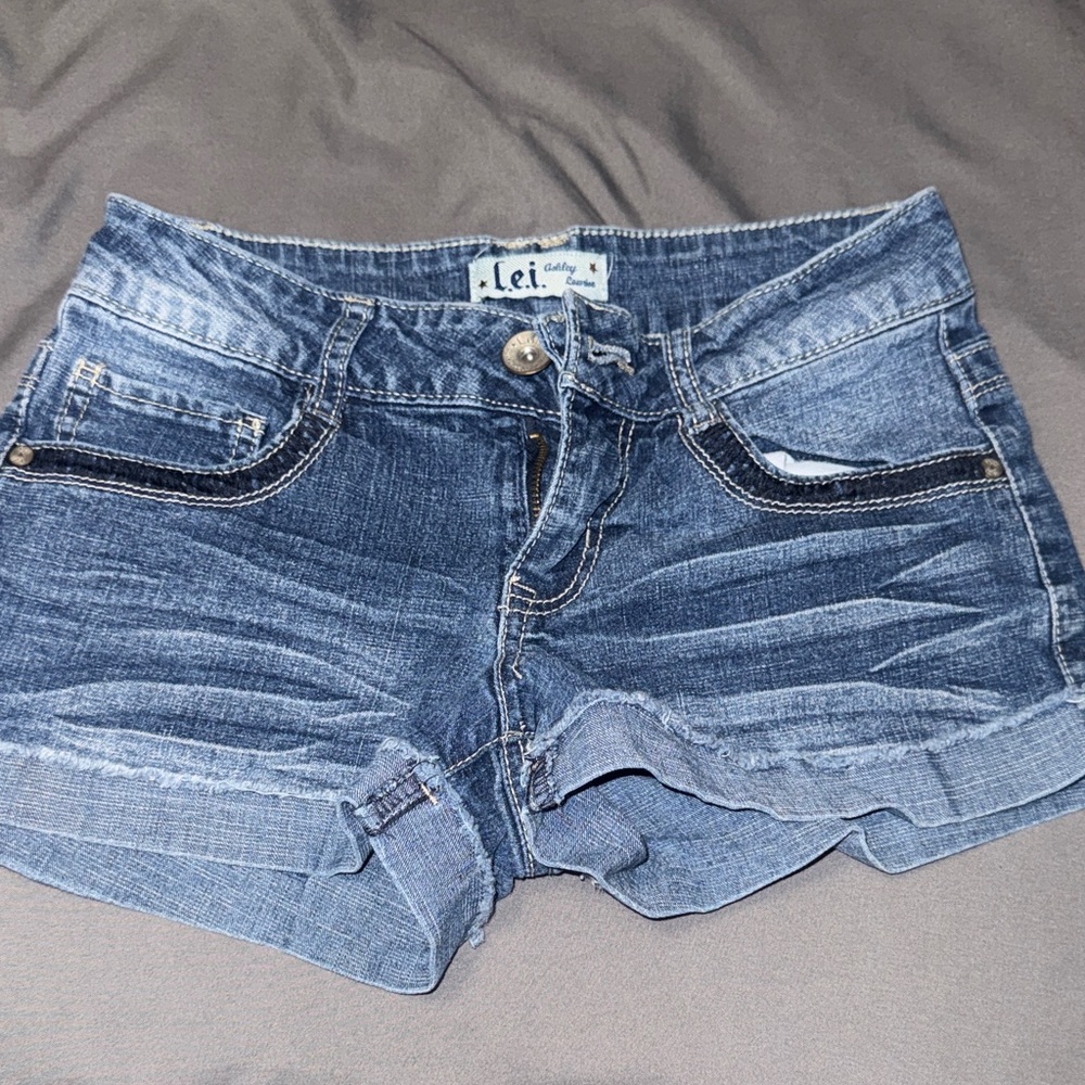 LEI Women's Dark Blue Jean Shorts